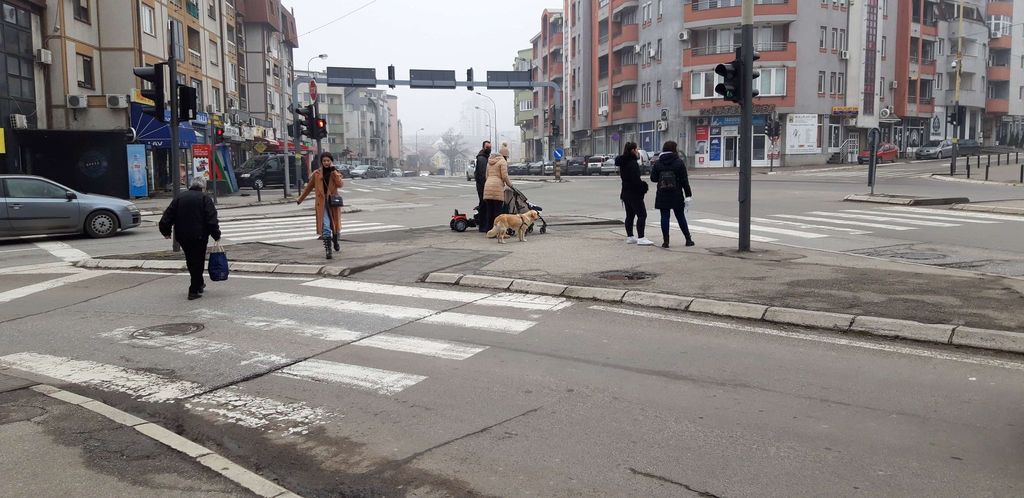 Danas Malo Ki E Red Snega I Pomalo Magle Toplo Za Ovo Doba Godine